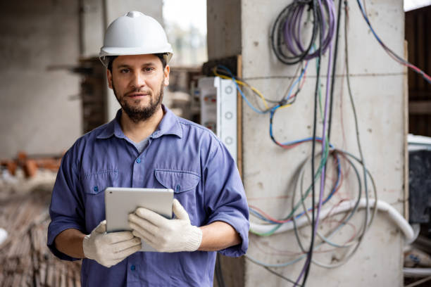 Best Electrical Repair Services  in Davenport, IA